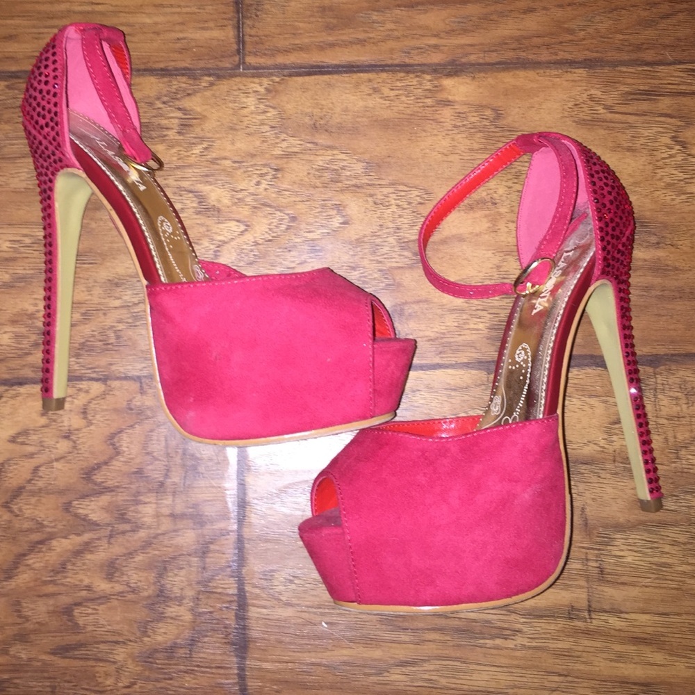 Red heels 5